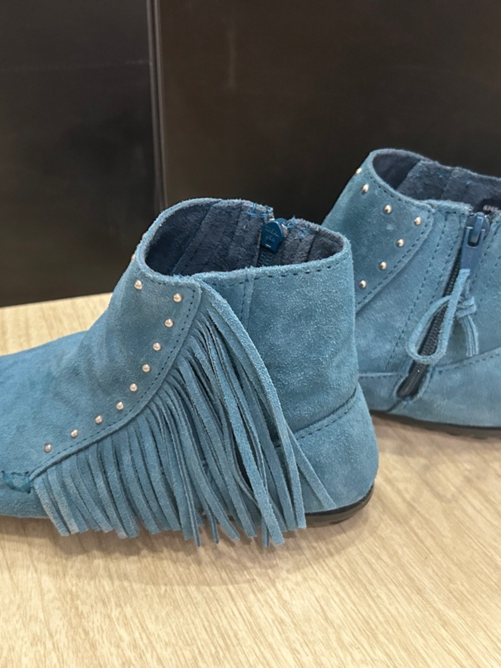 Minnetonka Teal Blue Suede Fringe Moccasin Boots - Picture 4 of 8